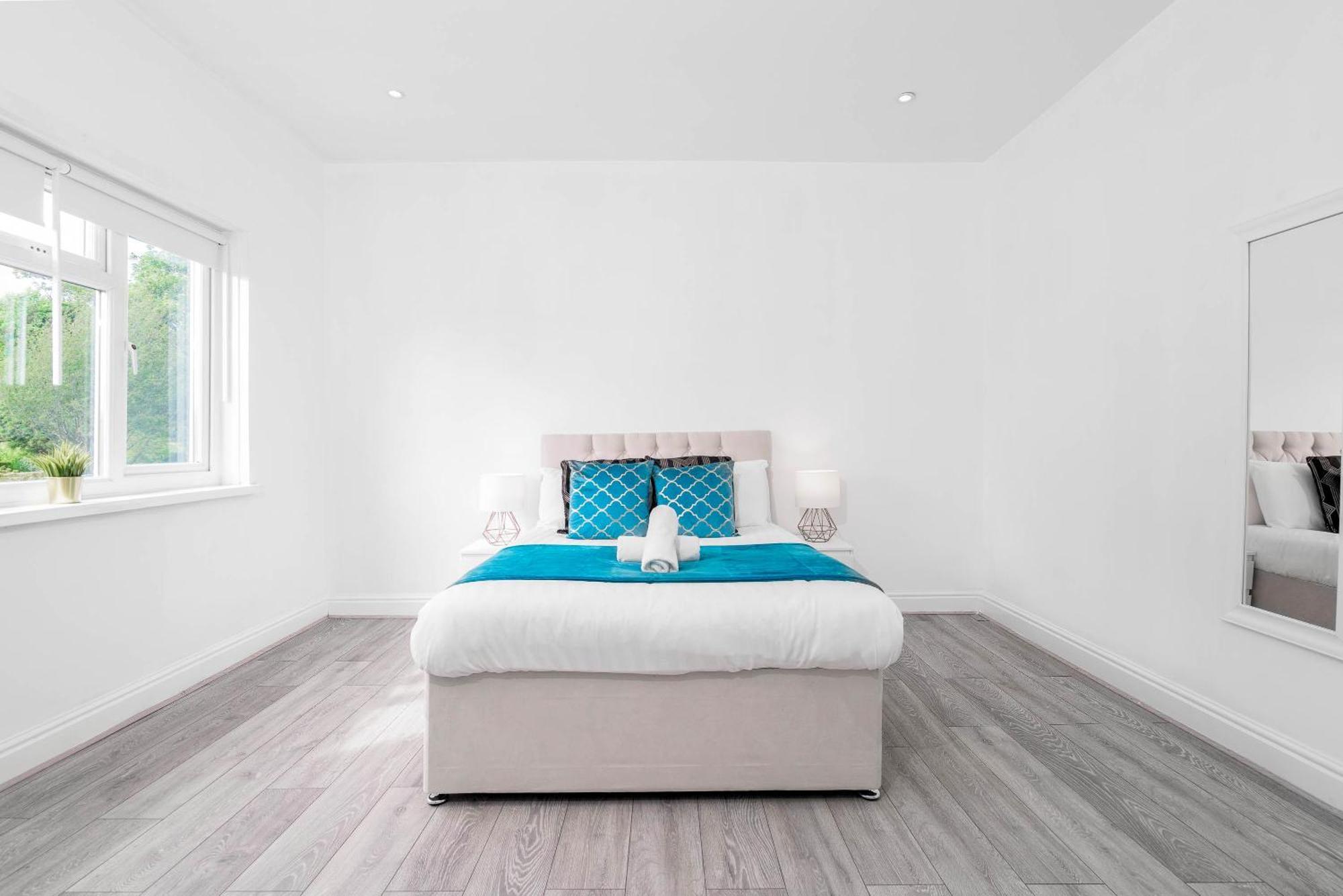Five Bedroom Townhouse - Near City Centre - Edgbaston - On Street Parking - Wifi - Netflix - 974P Бирмингам Екстериор снимка