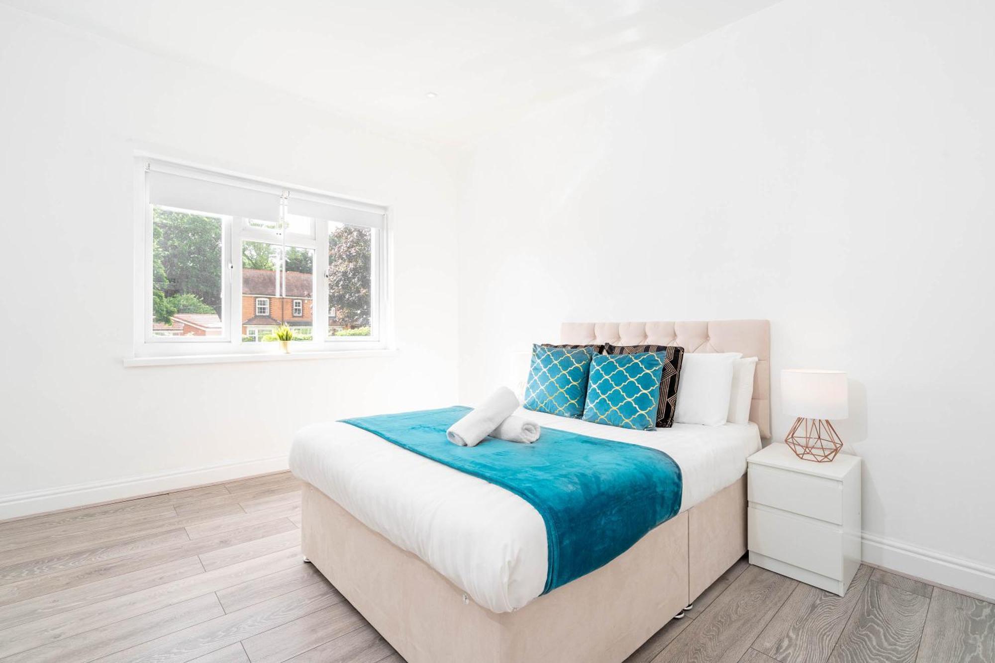 Five Bedroom Townhouse - Near City Centre - Edgbaston - On Street Parking - Wifi - Netflix - 974P Бирмингам Екстериор снимка
