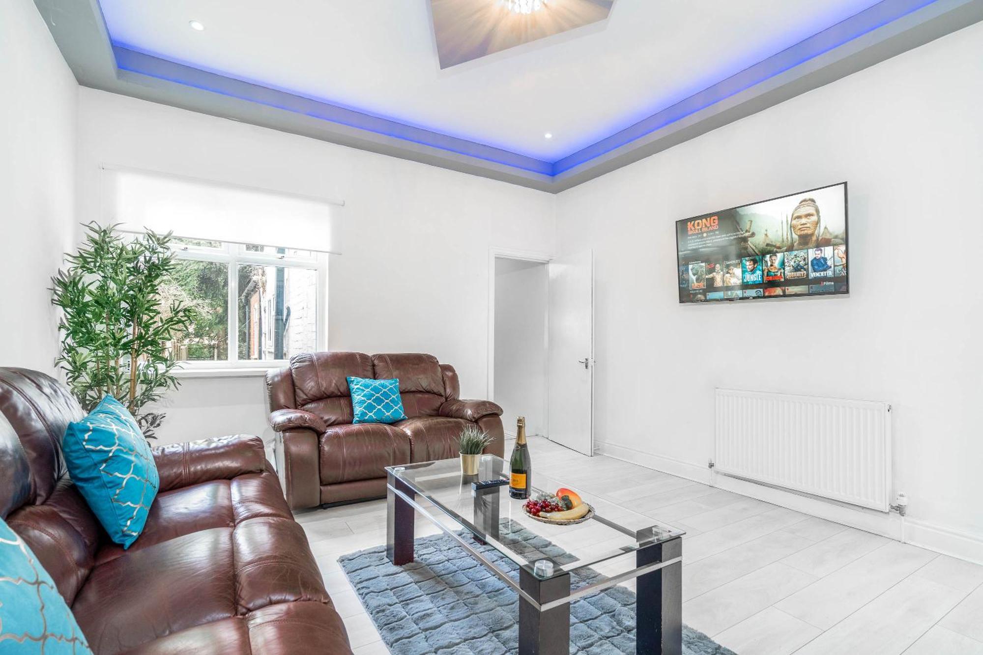 Five Bedroom Townhouse - Near City Centre - Edgbaston - On Street Parking - Wifi - Netflix - 974P Бирмингам Екстериор снимка